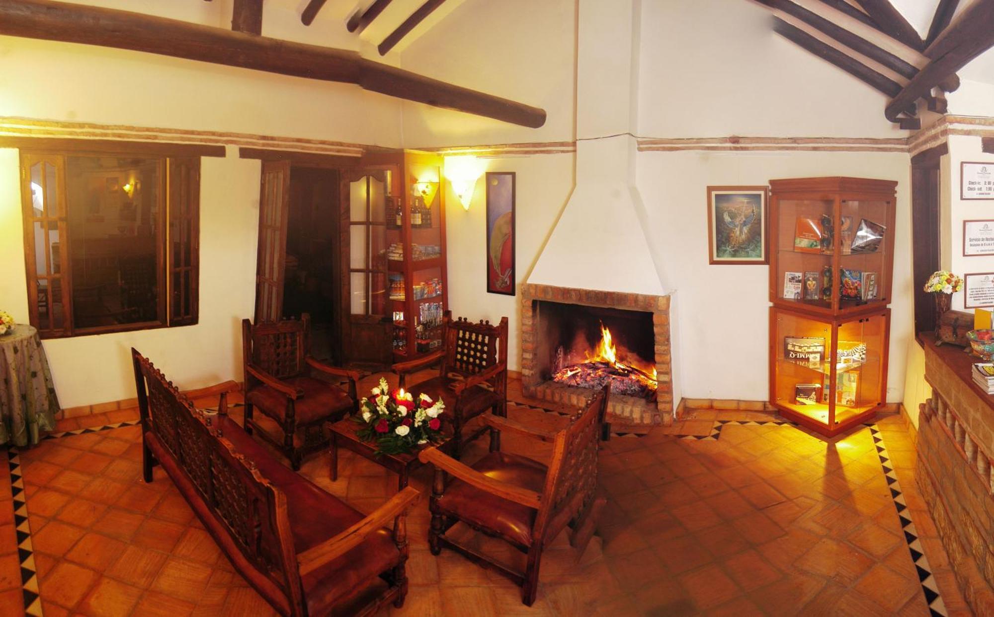 Hotel Santa Viviana Villa De Leyva Bagian luar foto