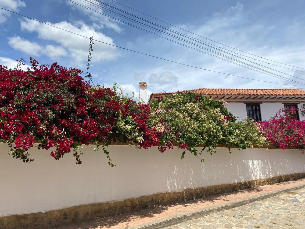 Hotel Santa Viviana Villa De Leyva Bagian luar foto