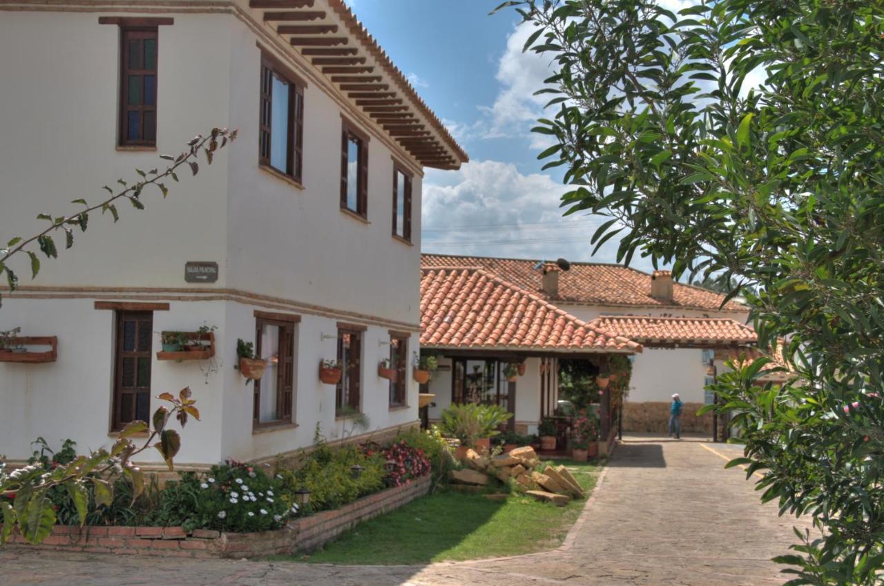 Hotel Santa Viviana Villa De Leyva Bagian luar foto